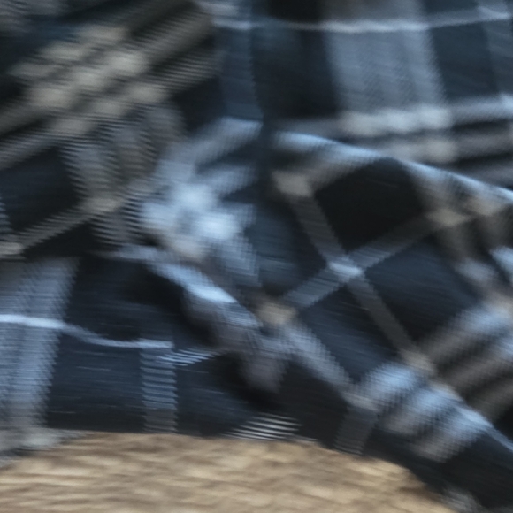 LulaRoe Plaid Jax Joggers -large - Picture 5 of 10